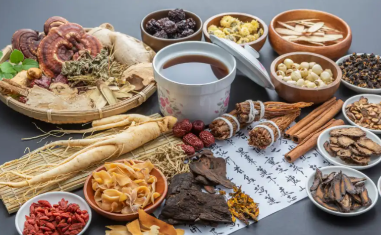 Ϊʲô��м��ѡ����ҽ������̽Ѱ��ͳҽѧ�Ķ�������